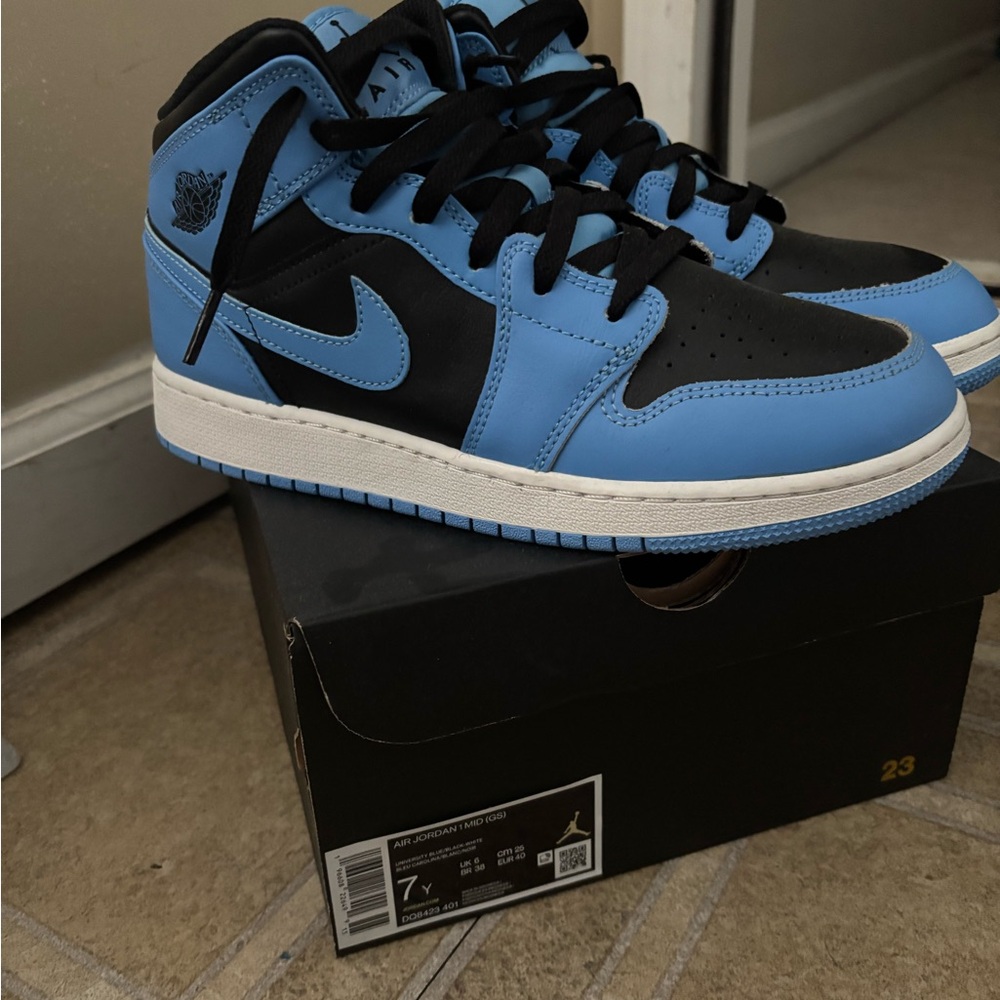 Air Jordan Sneakers
